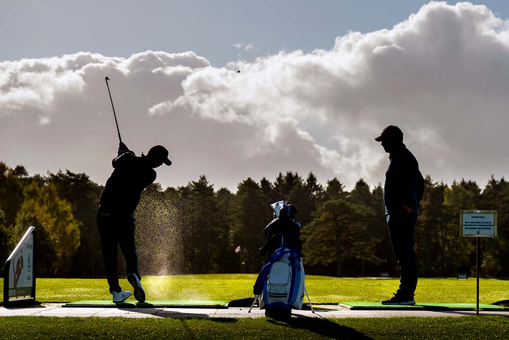 Oliver Hundebøl range golf golfspiller